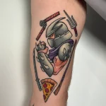 Tatouage couleur cicatrisé représentant Shredder des Tortues Ninja en style New School – Jake Tattoo Parlor à Belfort.